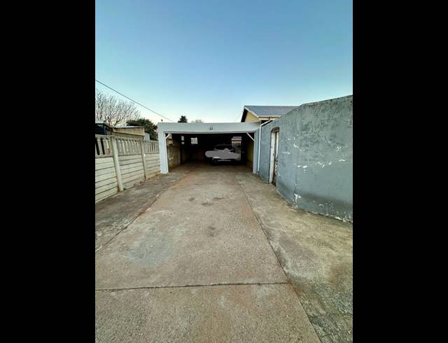 4 BEDROOM HOUSE FOR SALE IN STRUBENVALE